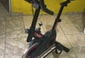Deportes - Bicicleta Fija Spinning 150kg Reforzada Dakota Bluetooth 6kg Color Negro - En Venta