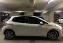 Autos - Peugeot 208 feline pack cuir 2015 Nafta 47000Km - En Venta