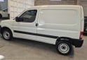 Utilitarios - Peugeot Partner furgon 2025 Diesel 11000Km - En Venta
