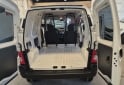 Utilitarios - Peugeot Partner furgon 2025 Diesel 11000Km - En Venta