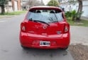 Autos - Nissan March 2015 Nafta 60000Km - En Venta
