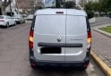 Utilitarios - Renault Kangoo 2025 Nafta 7000Km - En Venta
