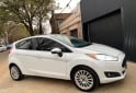 Autos - Ford FIESTA TITANIUM CON GNC 2016 GNC 100600Km - En Venta