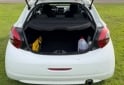Autos - Peugeot 208 2017 Nafta 104000Km - En Venta