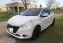 Autos - Peugeot 208 2016 Nafta 136000Km - En Venta