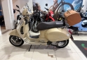 Motos - Vespa GTS 300 2017 Nafta 13000Km - En Venta