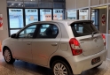 Autos - Toyota ETIOS XLS 2014 Nafta 114000Km - En Venta