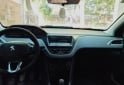 Autos - Peugeot 208 2018 Nafta 228400Km - En Venta