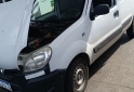 Utilitarios - Renault Kangoo 2016 GNC 170000Km - En Venta