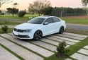 Autos - Volkswagen Vento Highline 2017 Nafta 140000Km - En Venta