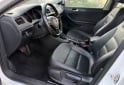 Autos - Volkswagen Vento Highline 2017 Nafta 140000Km - En Venta