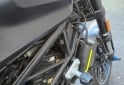 Motos - Husqvarna Svartpilen 200 2022 Nafta 700Km - En Venta