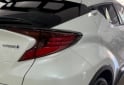 Autos - Toyota CHR 2022 Electrico / Hibrido 100000Km - En Venta