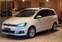 Autos - Volkswagen SURAN TRENDLINE 2016 Nafta 82500Km - En Venta