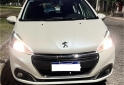 Autos - Peugeot 208 feline 2017 Nafta 56000Km - En Venta