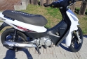 Motos - Honda Biz 2016 Nafta 23000Km - En Venta