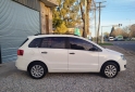 Autos - Volkswagen SURAN 2013 Nafta 140000Km - En Venta