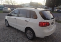 Autos - Volkswagen SURAN 2013 Nafta 140000Km - En Venta