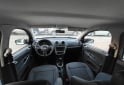 Autos - Volkswagen Voyage 2015 GNC 166000Km - En Venta