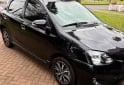 Autos - Toyota etios hatchback 2023 Nafta 85000Km - En Venta
