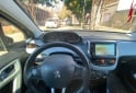 Autos - Peugeot 208 2014 Nafta 122000Km - En Venta