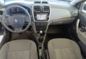 Autos - Renault Logan 2016 GNC 140000Km - En Venta