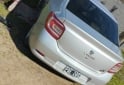 Autos - Renault Logan 2015 GNC 141000Km - En Venta