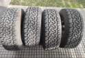 Accesorios para Autos - Juego de Llantas 15 Toyota Hilux Impecables. $1.200.000 las 4. NO BAJO PRECIO - En Venta