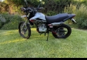 Motos - Motomel Skua Silver Edition 150 c 2023 Nafta 15000Km - En Venta
