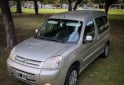 Utilitarios - Citroen berlingo 2011 Nafta 134000Km - En Venta