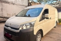 Utilitarios - Toyota Hiace 2023 Diesel 10700Km - En Venta