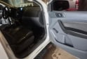 Camionetas - Ford ranger DC 4x2 XL Safety 2 2014 Diesel 280000Km - En Venta