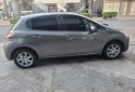 Autos - Peugeot 208 Allure 1.5 2014 Nafta 118000Km - En Venta