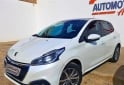 Autos - Peugeot 208 2017 Nafta 105000Km - En Venta