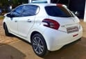 Autos - Peugeot 208 2017 Nafta 105000Km - En Venta