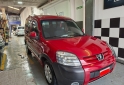 Utilitarios - Peugeot Parner patagonica vtc plu 2014 Nafta 147000Km - En Venta