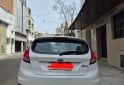 Autos - Ford Fiesta Kinet Design 2016 Nafta 116000Km - En Venta