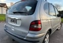 Autos - Renault Scenic privilege 2006 Nafta 111111Km - En Venta