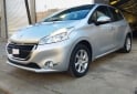 Autos - Peugeot 208 ALLURE TOUCH 2015 Nafta 99000Km - En Venta
