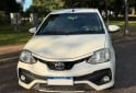Autos - Toyota ETIOS XLS MANUAL 2017 Nafta 98000Km - En Venta