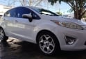 Autos - Ford Fiesta Kinectic Titanium 2011 Nafta 147500Km - En Venta