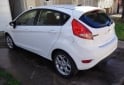 Autos - Ford Fiesta Kinectic Titanium 2011 Nafta 147500Km - En Venta