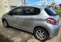 Autos - Peugeot 208 2014 Nafta 160000Km - En Venta