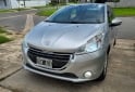 Autos - Peugeot 208 2014 Nafta 160000Km - En Venta