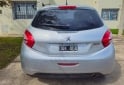 Autos - Peugeot 208 2014 Nafta 160000Km - En Venta