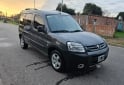 Utilitarios - Peugeot Parner 2013 Nafta 150000Km - En Venta