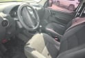 Utilitarios - Peugeot Partner 2017 Diesel 270000Km - En Venta