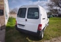 Utilitarios - Peugeot Partner 2017 Diesel 270000Km - En Venta