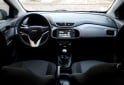 Autos - Chevrolet ONIX LT  CON PANTALLA 2016 Nafta 90000Km - En Venta