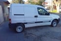 Utilitarios - Peugeot Partner 2012 Diesel 300000Km - En Venta